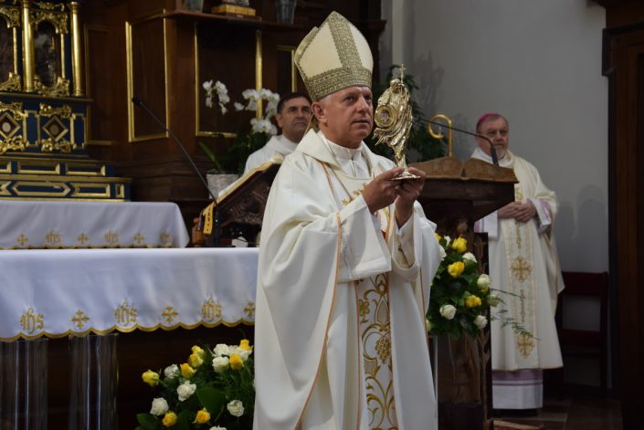 Przekazanie relikwii św. Jana Pawła II_klasztor Węgrów_25.07.2020